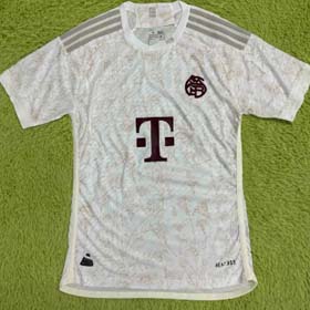 24 25 Bayern München 2. Auswärts Freizeitsport Fußballtrikot (40 Styles) - 1955  